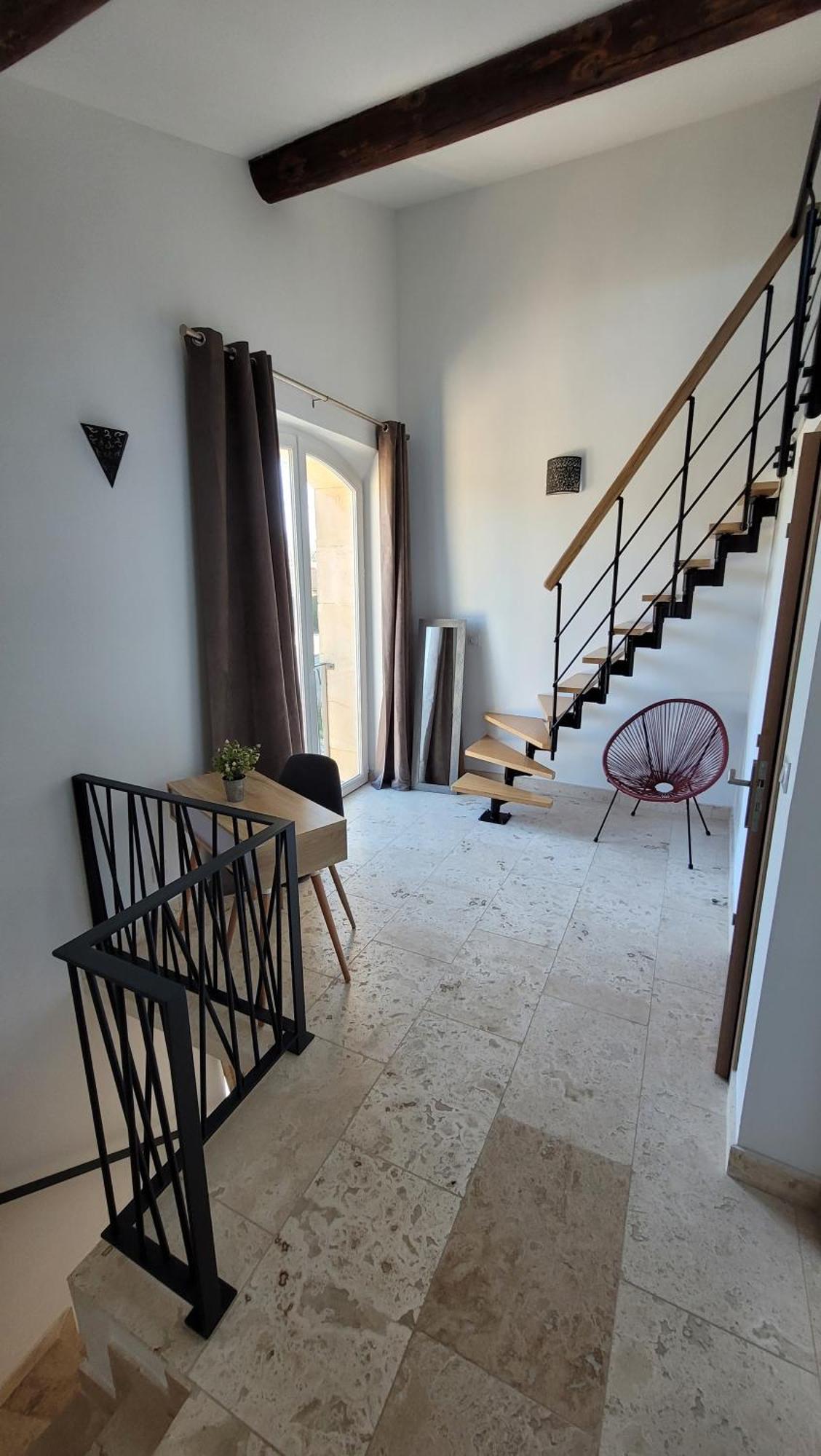 Holiday home Dans Mas Provencal