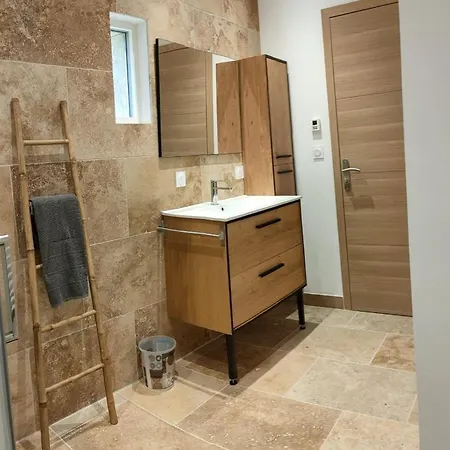 Appartement Dans Mas Provencal Arles Buitenkant foto