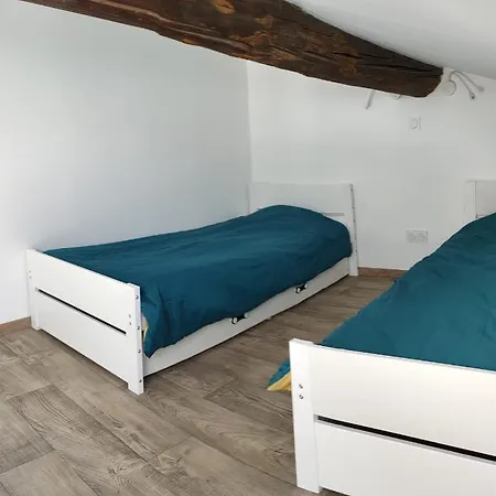 Appartement Dans Mas Provencal Arles Buitenkant foto