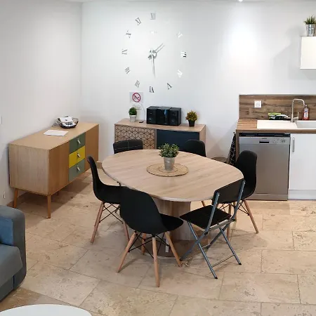 Appartement Dans Mas Provencal Arles Buitenkant foto